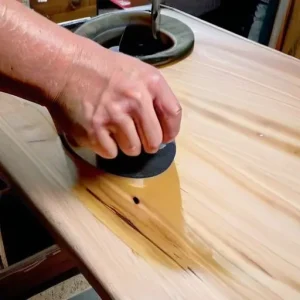 Использование шеллачных палочек (стиков) для вплавления в глубокие царапины на полировке